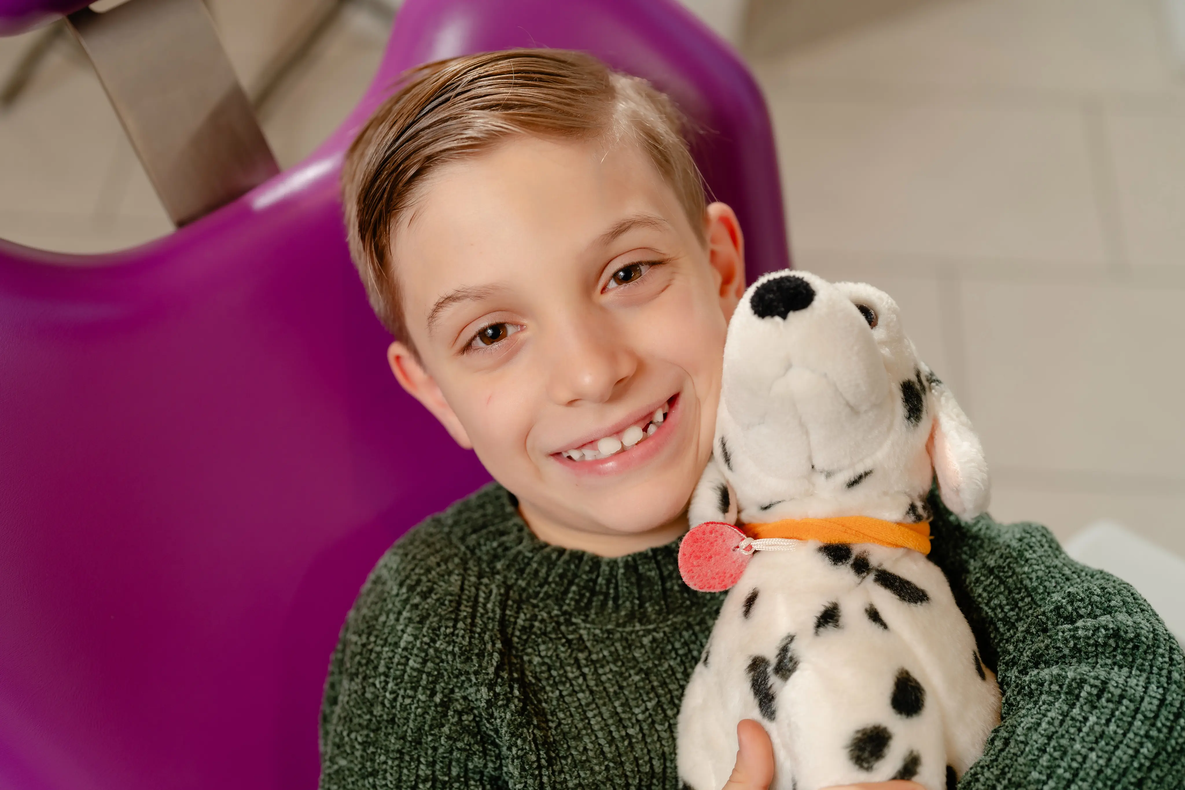 Lo studio dentistico Martellacci a Pisa specializzato in pedodonzia: cure dentali delicate per bambini e ragazzi.